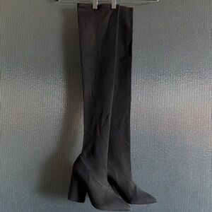 Yeezy Over the Knee Boots Size 10 Season 4 Made in Italy Black Thigh High OTK